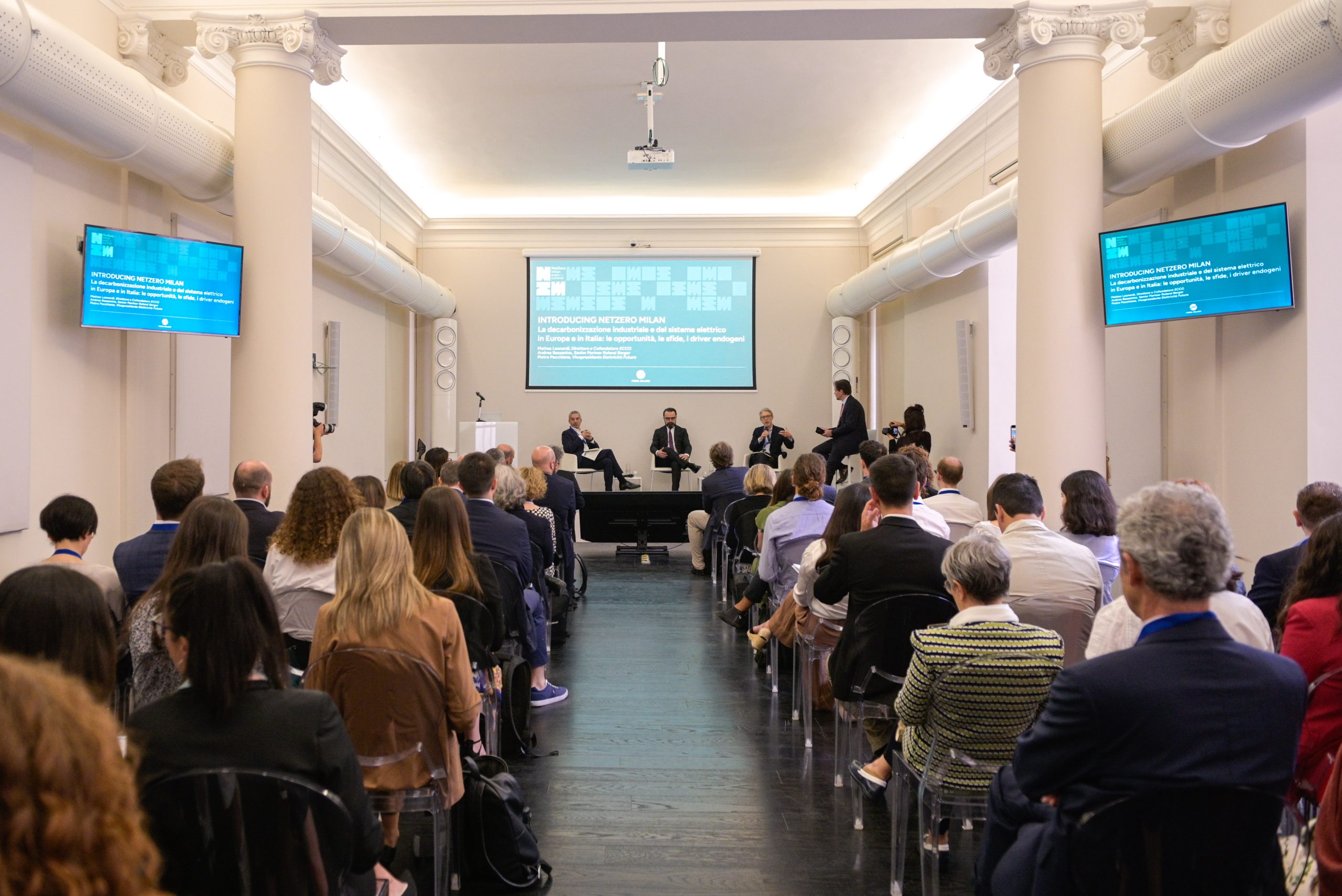 NetZero Milan's launch on 13th of June, a full booked room with high level representatives of many decarbonisation-related companies